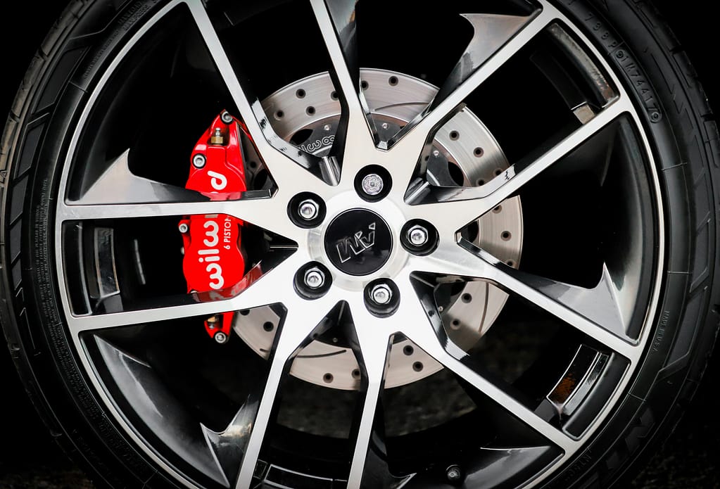 miles on car brakes average